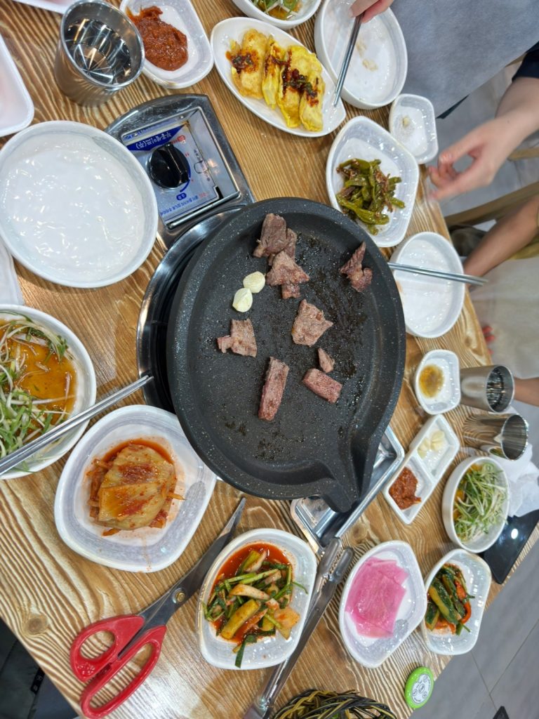 당진 정육식당 해나루한돈 원당점 상차림 반찬